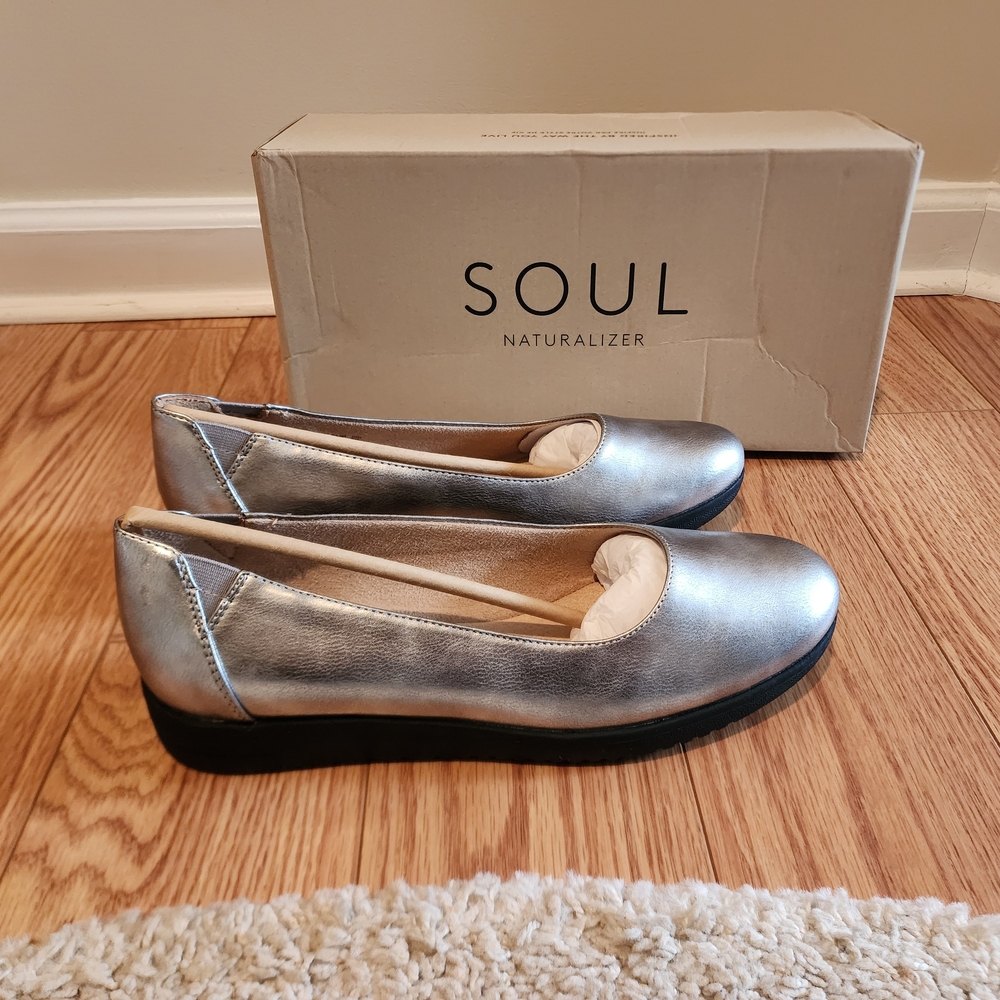 Soul Naturalizer Women's Silver Flats